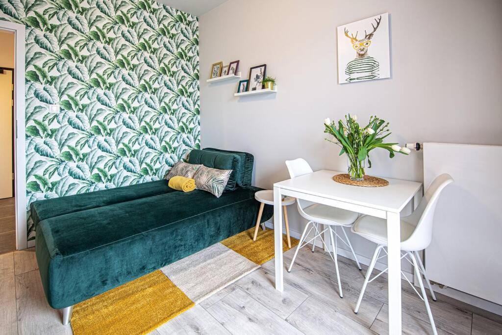 Apartament With Garden Bezplatny Parking !!! 克拉科夫 外观 照片