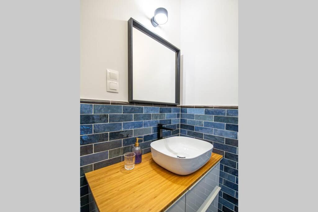 Apartament With Garden Bezplatny Parking !!! 克拉科夫 外观 照片